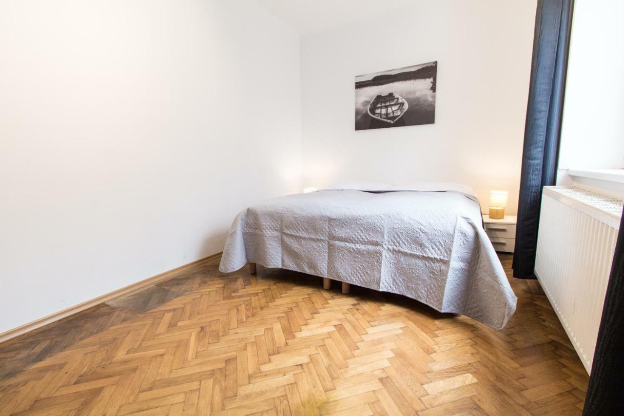 Apartment Veitingergasse Vienna Esterno foto