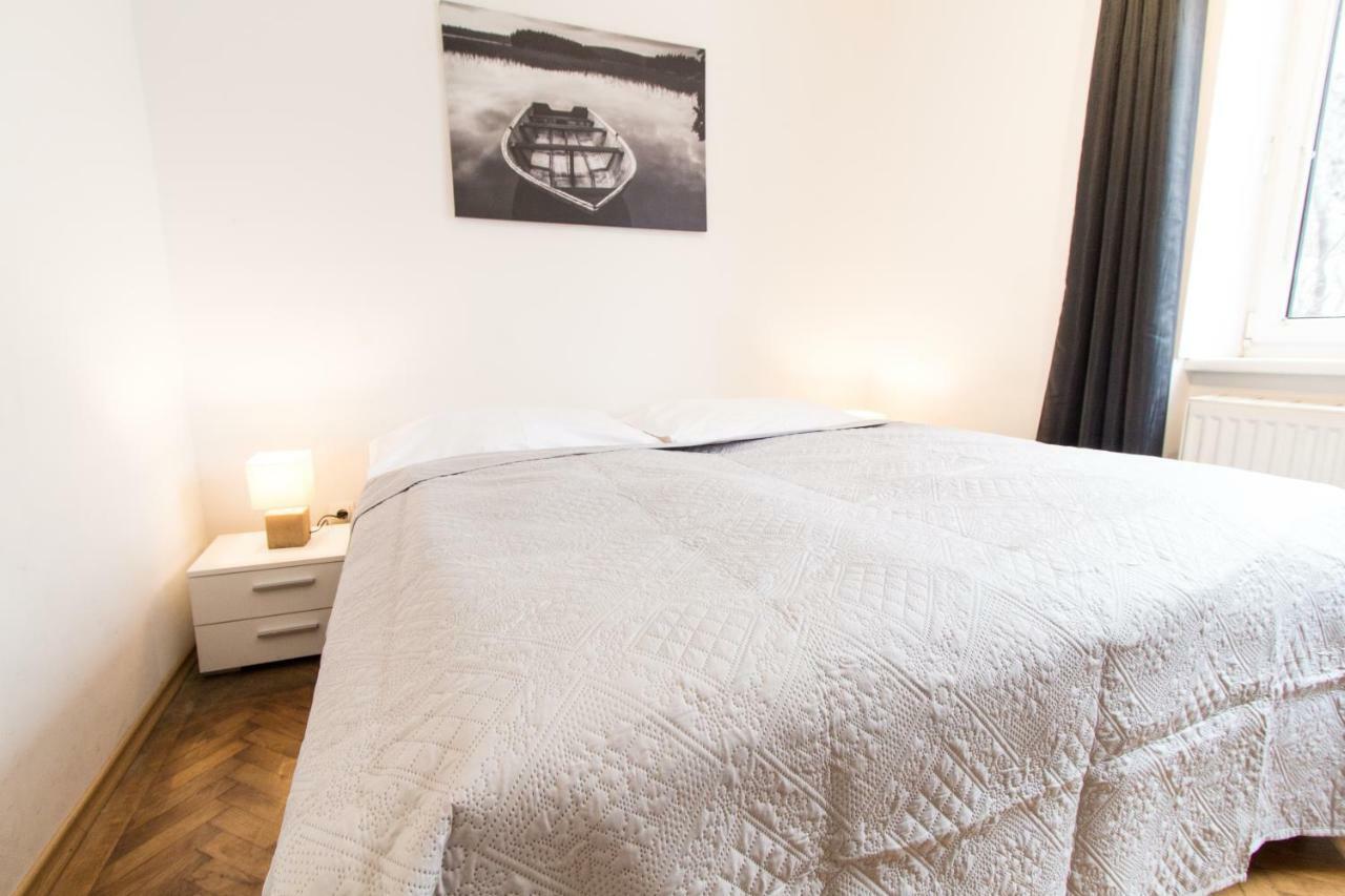 Apartment Veitingergasse Vienna Esterno foto