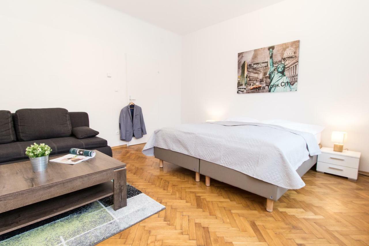 Apartment Veitingergasse Vienna Esterno foto