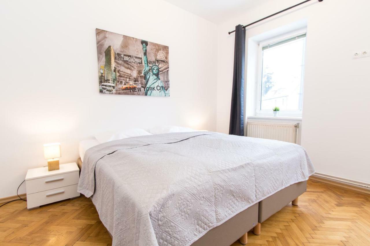 Apartment Veitingergasse Vienna Esterno foto