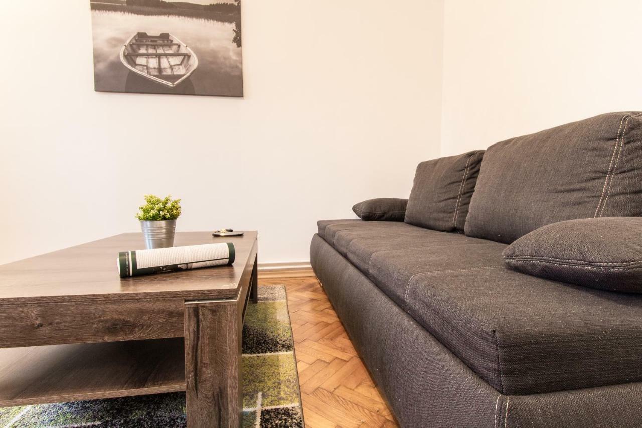 Apartment Veitingergasse Vienna Esterno foto